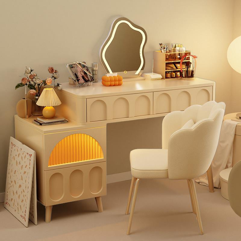 Comedor de estilo crema dormitorio moderno y simple 2025 nuevo pequeño alquiler de escritorio de niñas mesa de almacenamiento de maquillaje