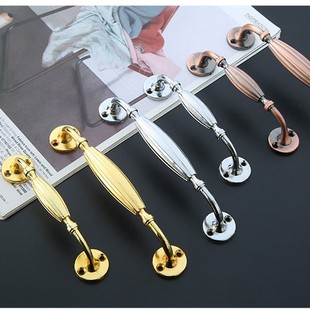 ���ךWʽ�͹Ŵ��T���ֺ��s���T��ϙ���Ь���\�Ͻ����bС������