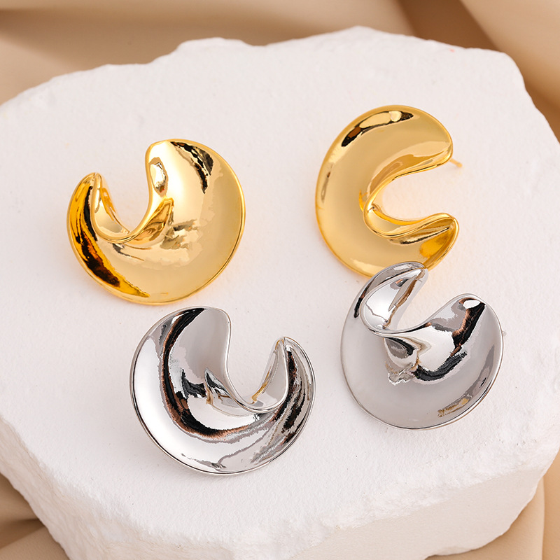 1 Pair Vintage Style Solid Color Plating Copper Ear Cuffs display picture 4