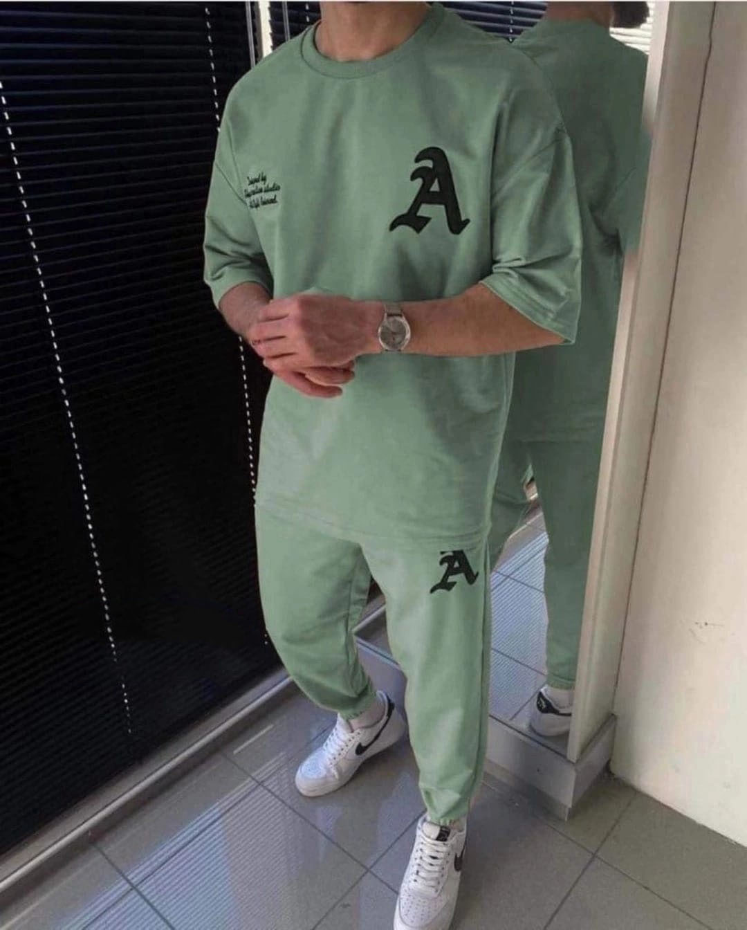 2024 nuevos hombres moda camiseta de manga corta pantalones otoño tendencia casual traje ME13 ML4