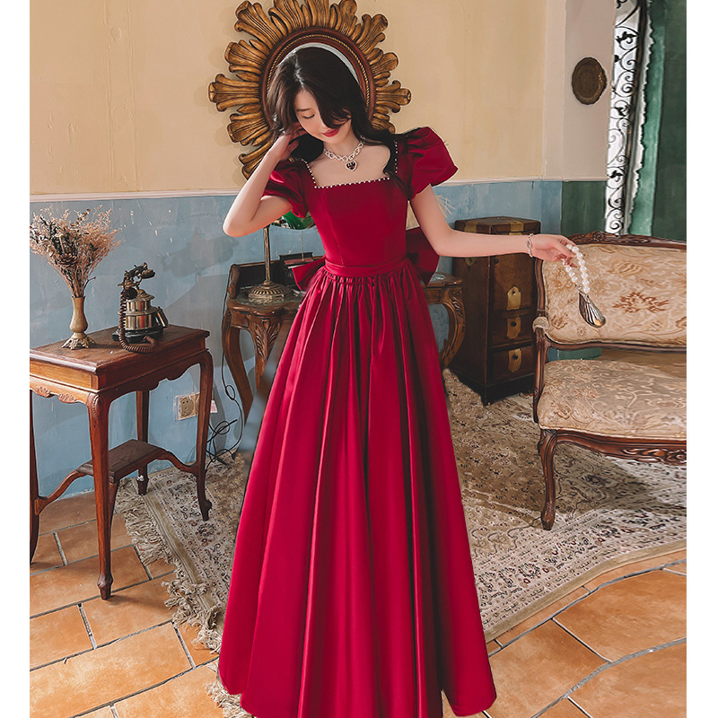 Bride's Toasting Dress 2026 Autumn New Style Burgundy Engagement Daily Fashion Elegant Lady Runaway Princess Satin Gown
