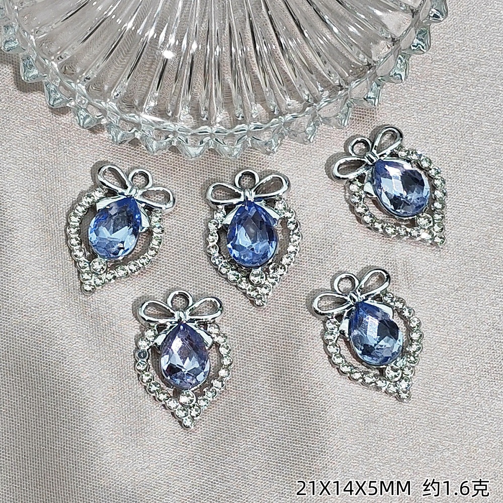 Exquisitos accesorios de joyería colgante de diamante de alta protección ultravioleta al por mayor collar DIY artesanal colgante de materiales de ropa de pulsera