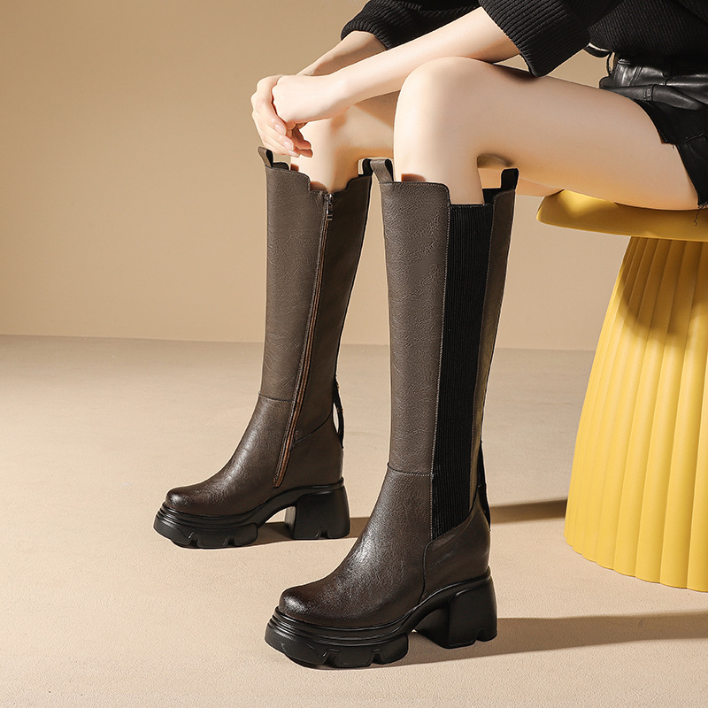 Boot nữ cổ cao ôm bắp chân mũi tròn, đế dày khâu chỉ, gót trong 10 cm — Nhung kaki sâu