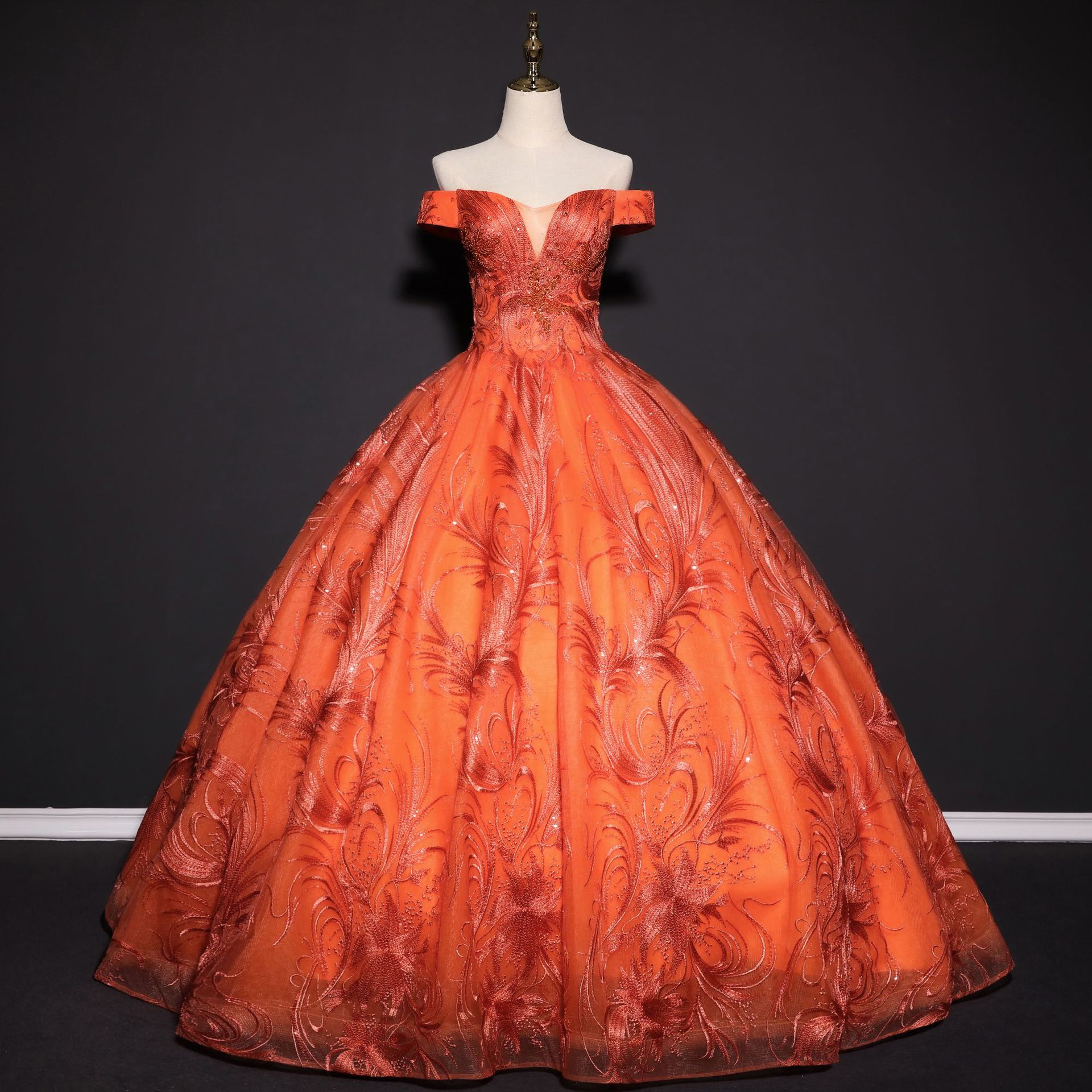 Damenbekleidung Farbiges Garn 2024 Braut Solo Kunst Prüfung Bühnenauftritt Puffrock Eine Schulter Schlankes Bankettkleid Versorgung_voghion.com