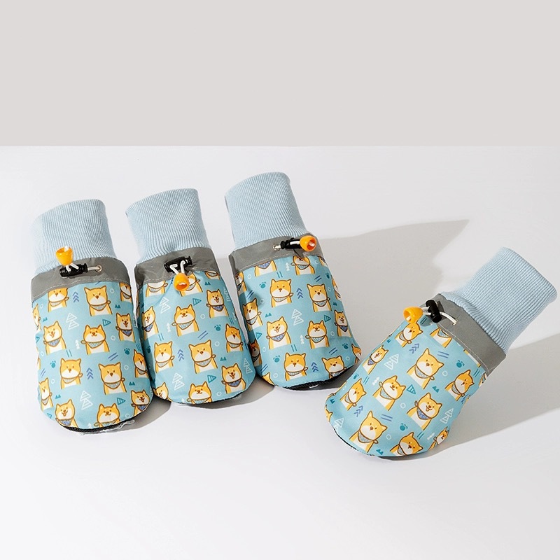 전체에 프린트된 강아지