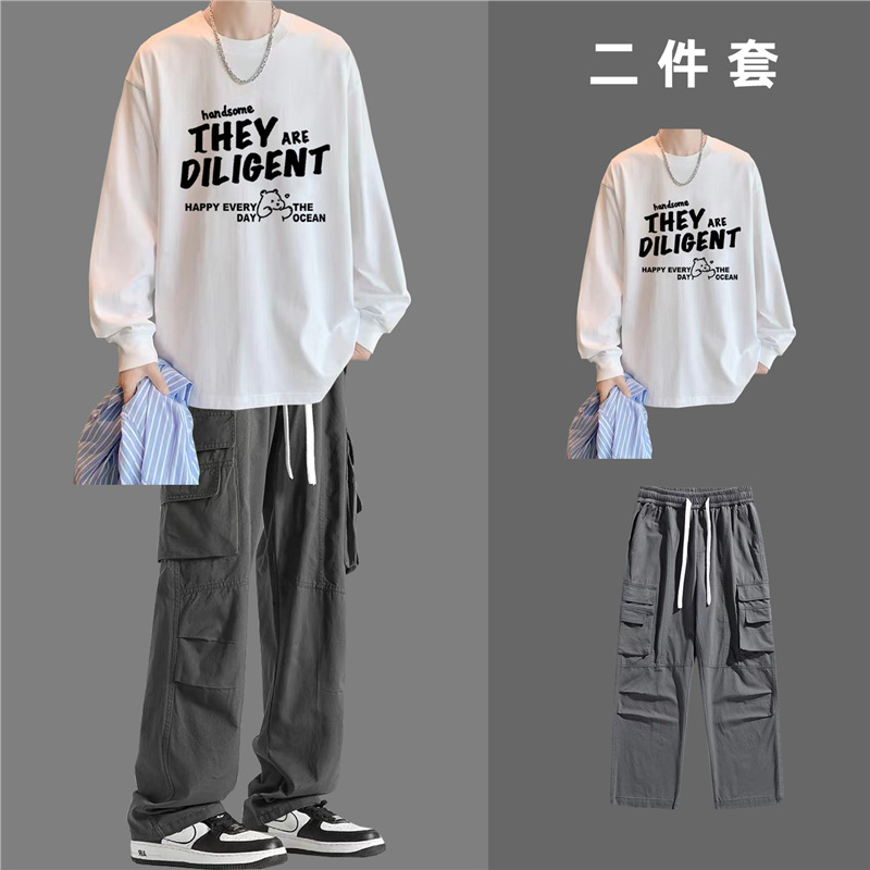 001 2025 New Men's Clothing For Teenagers Students Autumn Hong Kong Style Long Sleeve T-Shirt Set With Cargo Pants_voghion.com