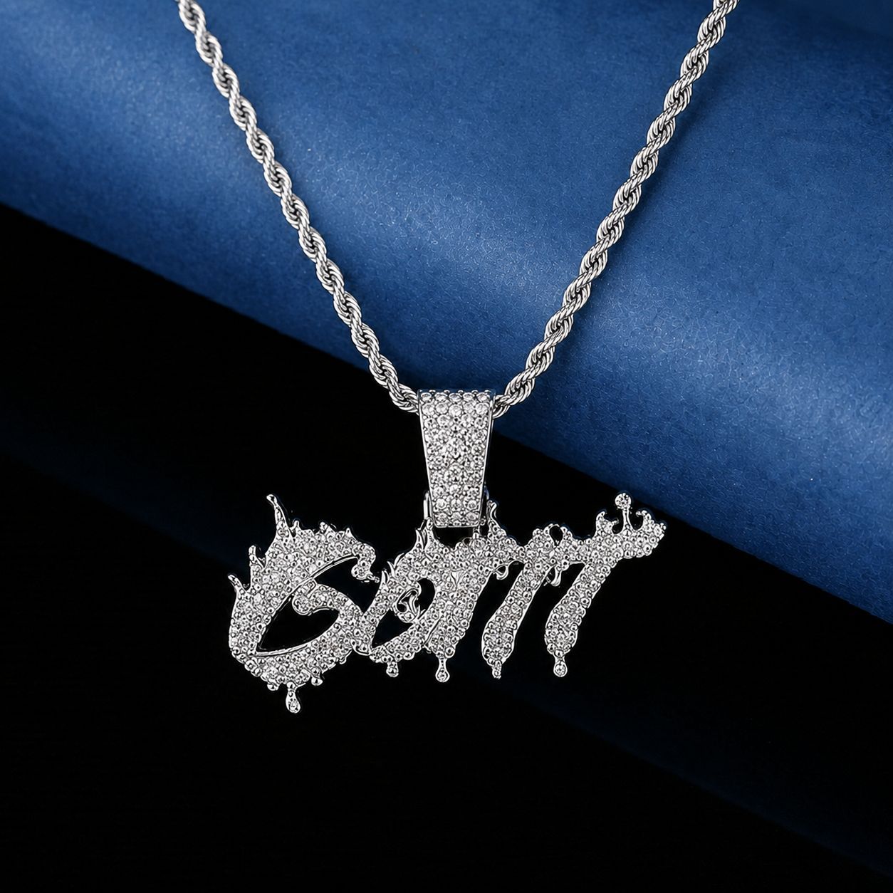 Europa y los Estados Unidos Hip-Hop lleno de diamantes cadena cubana llama Gott letras colgante collar accesorios de rap marca de moda para hombres al por mayor
