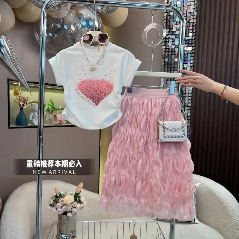 Girls' Skirt 2025 Summer New Heart-Shaped Rhinestone Short-Sleeve Top and Long Skirt Set T-Shirt and Skirt Two-Piece Trendy Set