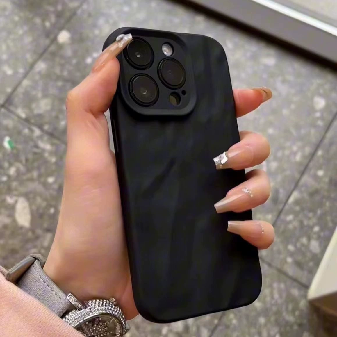 Чехол для телефона (яблоко) Совместим с сериями iPhone 15/14/13, мягкий оболочный корпус с морщинами, анти-уроняющее