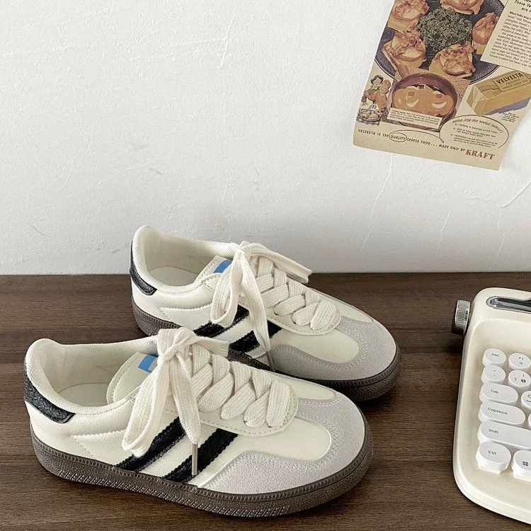 Wild Campus корейская версия ретро-мокинг обувь летняя маленькая белая обувь Nin Wild нишевые туфли Студенческая повседневная обувь