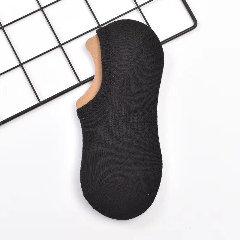 Calcetines de verano para mujeres calcetines de barco anti olor delgados silicona invisible anti-deslizante no se caen calcetines cortos superficiales con soporte bajo transpirable y cómodo