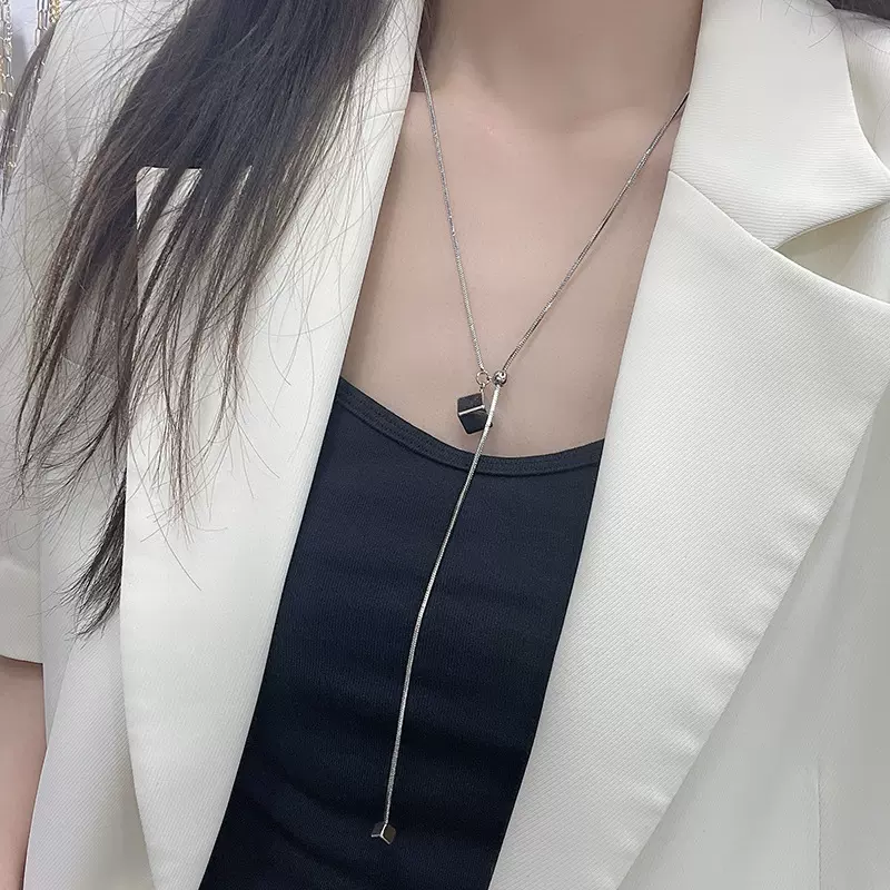 长款抽拉可调节一颗珍珠项链高级感设计感小众简约百搭锁骨链颈链