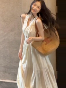��ʽ���|�tɫ�첱�����B��ȹŮ�ļ�2026�¿߅�ȼٽ^��Ư���Lȹ