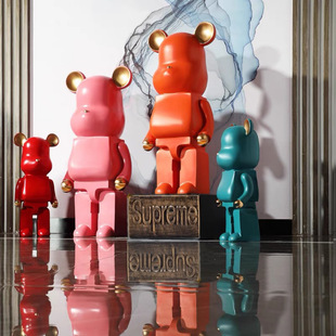 Nordic Light Luxury Creative Violence Bear Ornaments Cartoon Piggy Bank European Style Building Bears Home Floor Decoration Ornaments