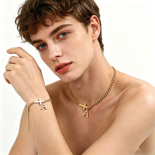 �W��������Ʒ���P�18Kʮ�ּ�26��ĸ�r�к��s�ٴ�������Ʒ