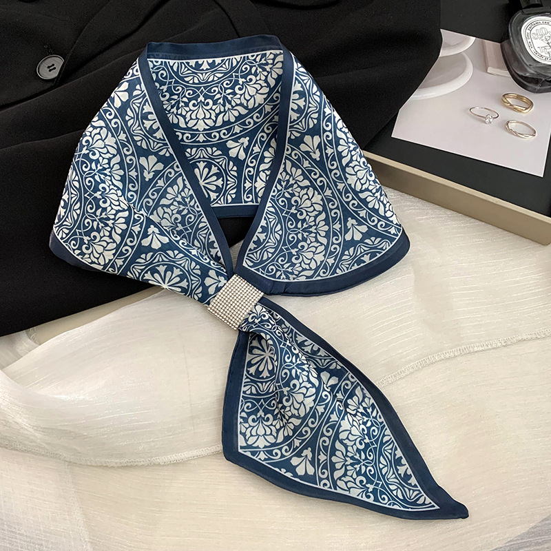 Bufandas de seda larga damas coreanas nuevas bufandas delgadas de cabello correa de cabello temperamento bufandas de seda al por mayor