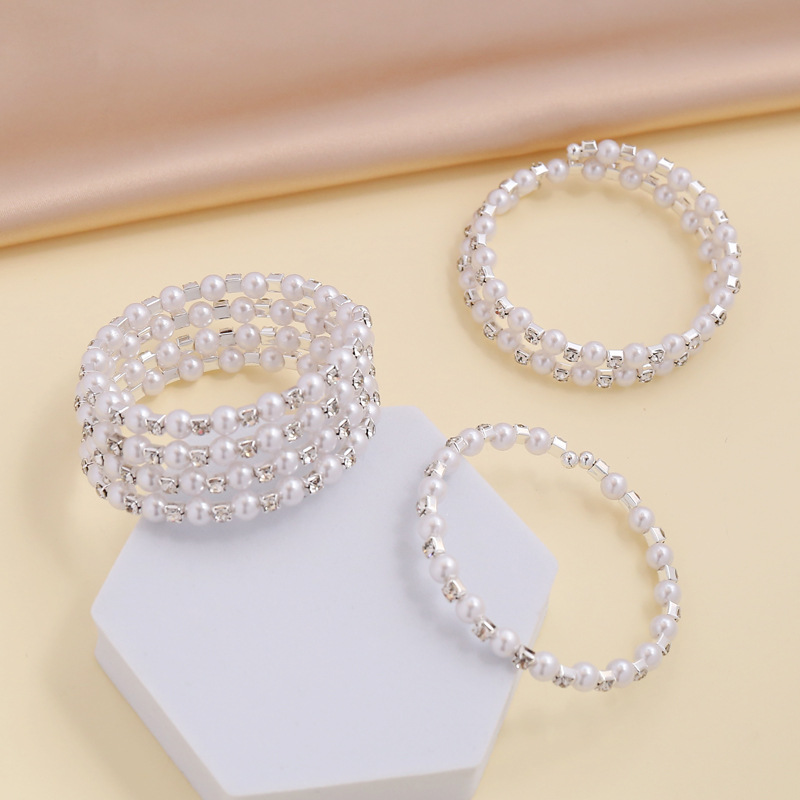 New Multi-layer Pearl Elastic Bracelet display picture 2