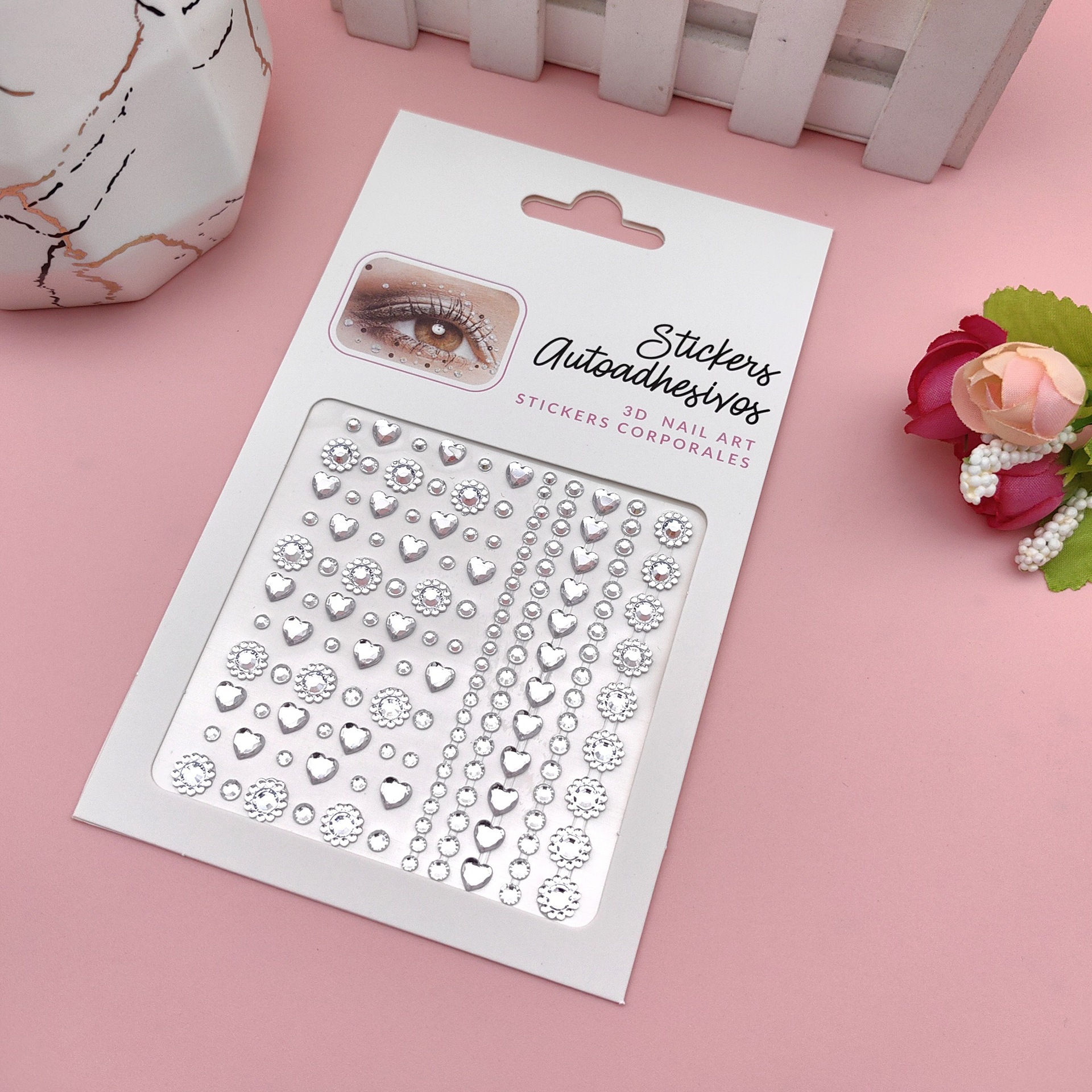 Pegatinas para maquillaje de ojos, pegatinas de diamantes de imitación para ojos, decoración facial, accesorios de maquillaje de perlas para diario, pegatinas de diamantes de imitación para escenario infantil, venta al por mayor en stock.