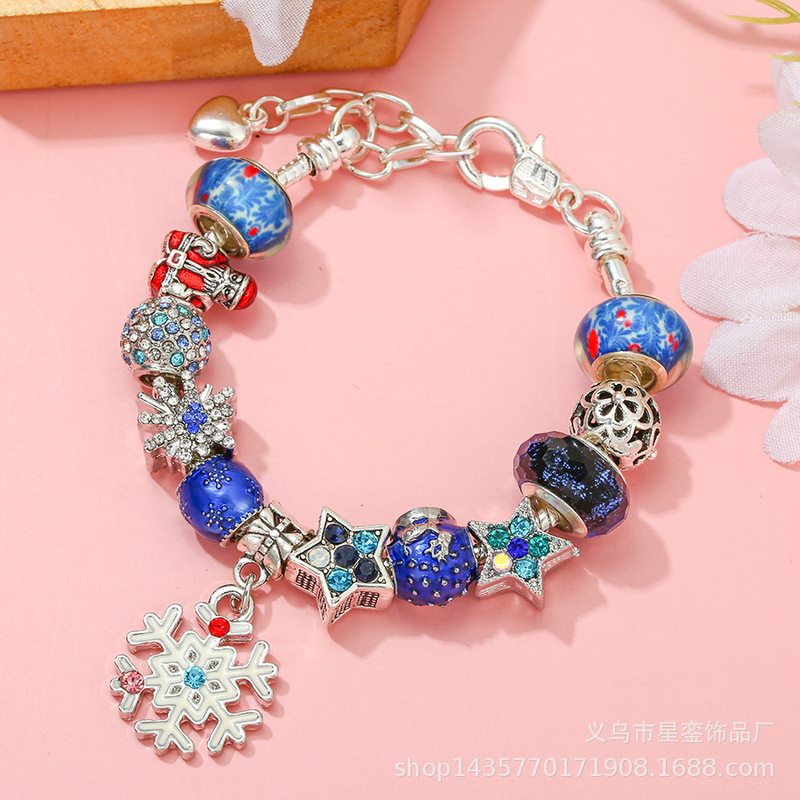 Star Snowflake Charm Bracelet DIY Santa Claus and Reindeer Beaded Alloy Hand Lobster Clasp Bracelet Panjia Star Snowflake Charm Bracelet DIY Santa Claus and Reindeer Beaded Alloy Hand Lobster Clasp Bracelet Panjia