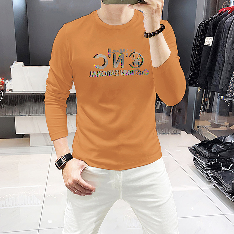 Nuova maglietta a maniche lunghe con stampa di lettere glitterate, scollo rotondo da uomo, top casual alla moda per l'inizio dell'autunno e_voghion.com