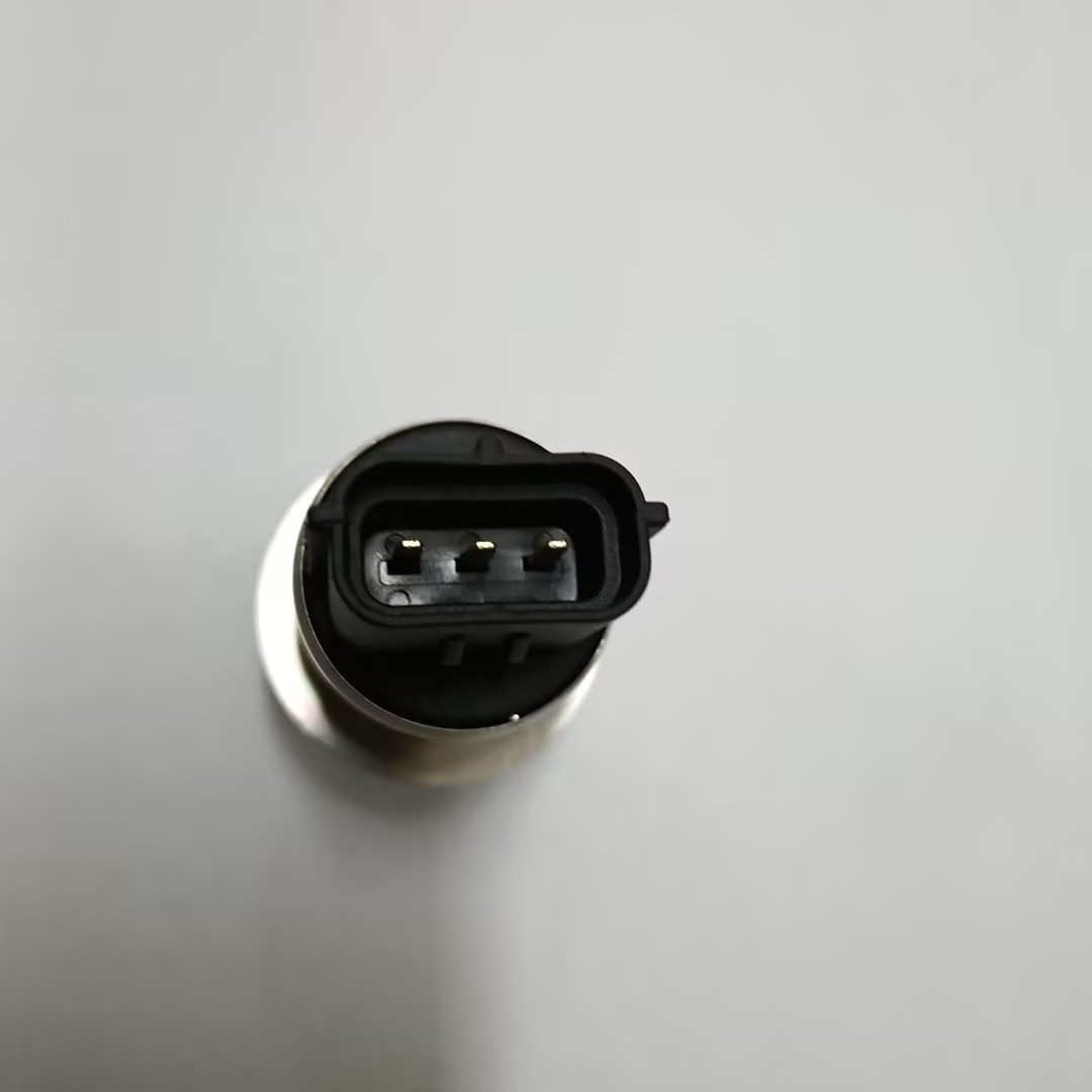 ������� ��ѹ������OE MR560127 ������ ����������