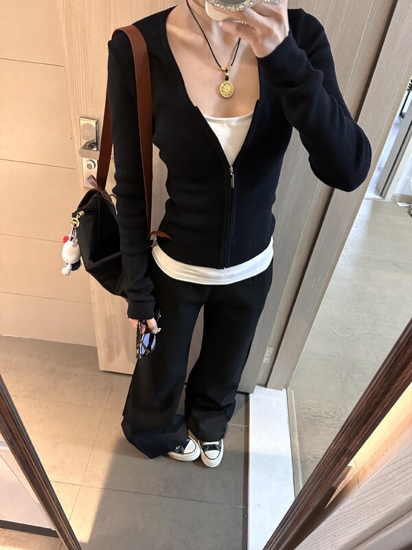 韩系黑色开衫假两件长袖T恤女早秋穿搭修身拉链显瘦纯欲薄款上衣|undefined