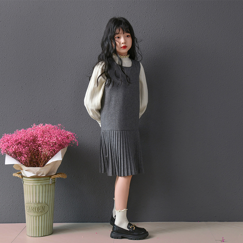 Chaleco de niña vestido de falda de chaleco gris claro vestido de princesa de temperamento de estilo universitario plisado