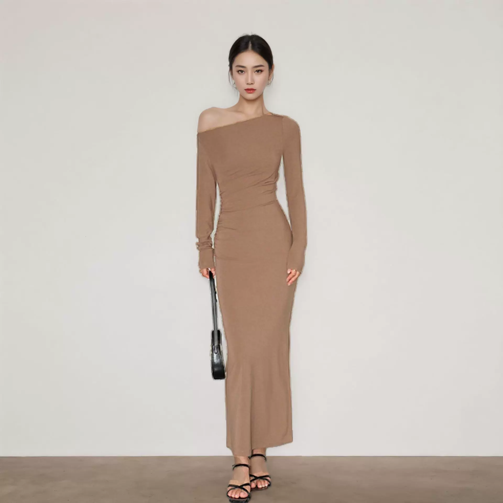 多巴胺穿搭斜肩高个子连衣裙女长款秋季简约大气收腰长裙现货批发