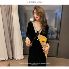 2025秋装新款丝绒拼接蕾丝连衣裙女气质显瘦中长裙休闲大码加厚