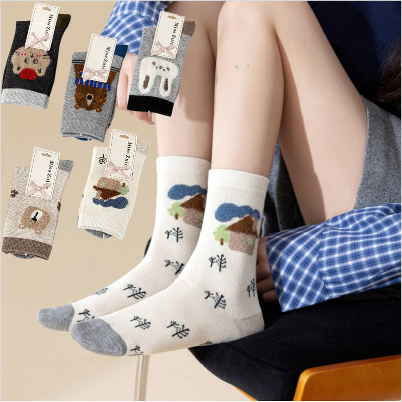 Autumn and Winter New Retro Thickeneded Women's Socks Cotton Sweat-Absorbent Half-Velvet Oversized Jacquard Cartoon Cute Mid-Calf Socks for Women