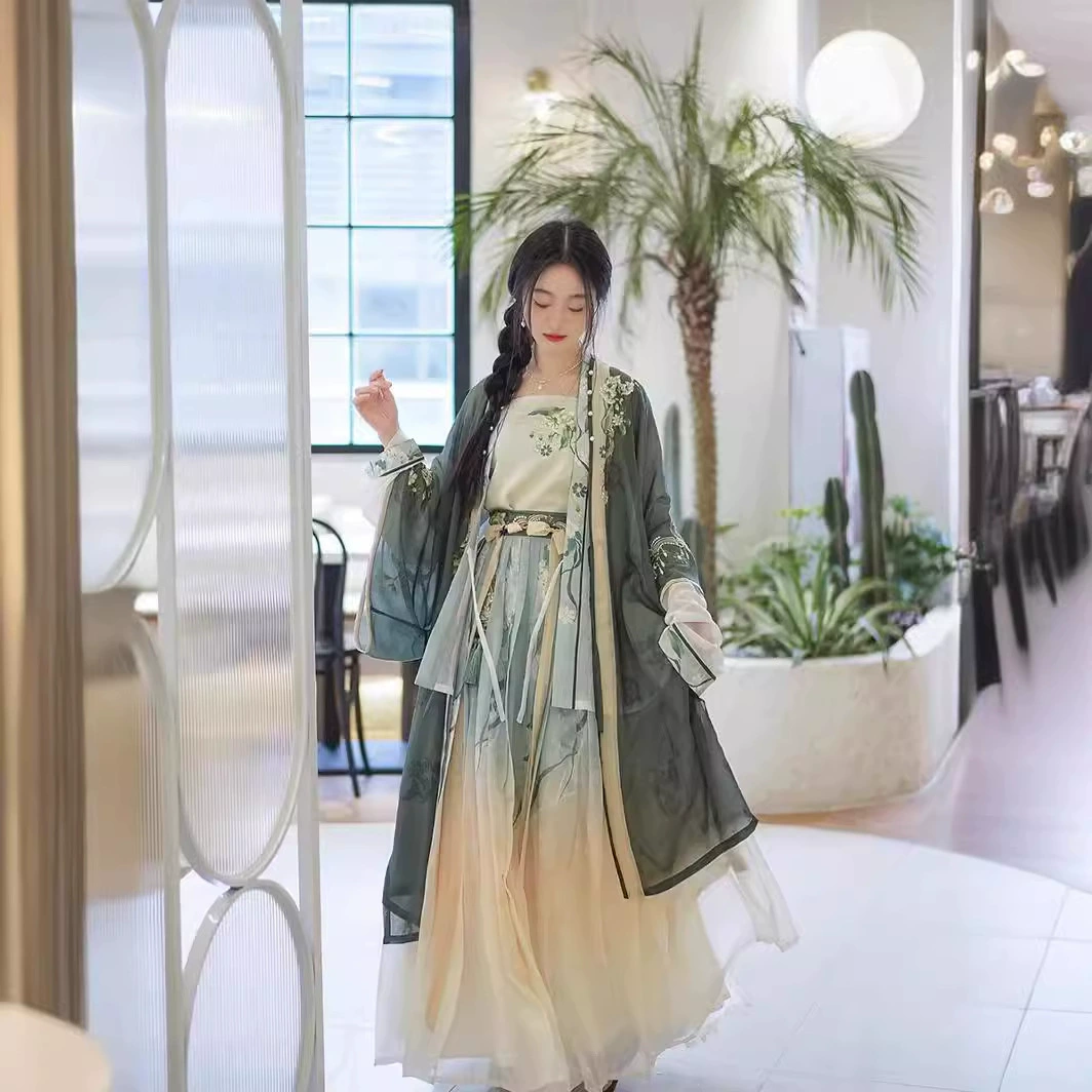 Оригинальная Женская юбка [Зеленая Лилия] Hanfu 2024 New Song в стиле юбки с рукавом из енота и самолета, белая юбка на весну и лето