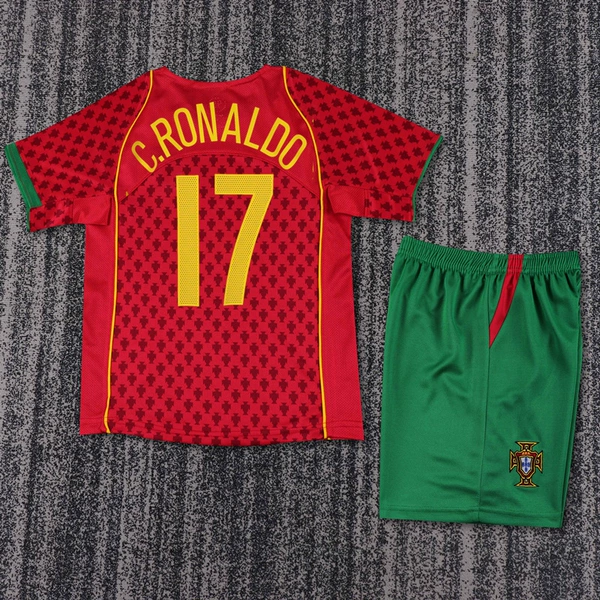 2004 Portugal home court 17