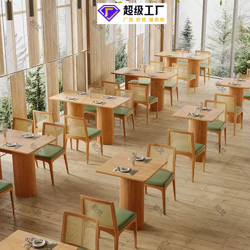 sofá de madera maciza estilo japonés semicircular tela de caña con asiento de tarjeta, restaurante temático del sudeste asiático combinación de mesas y sillas