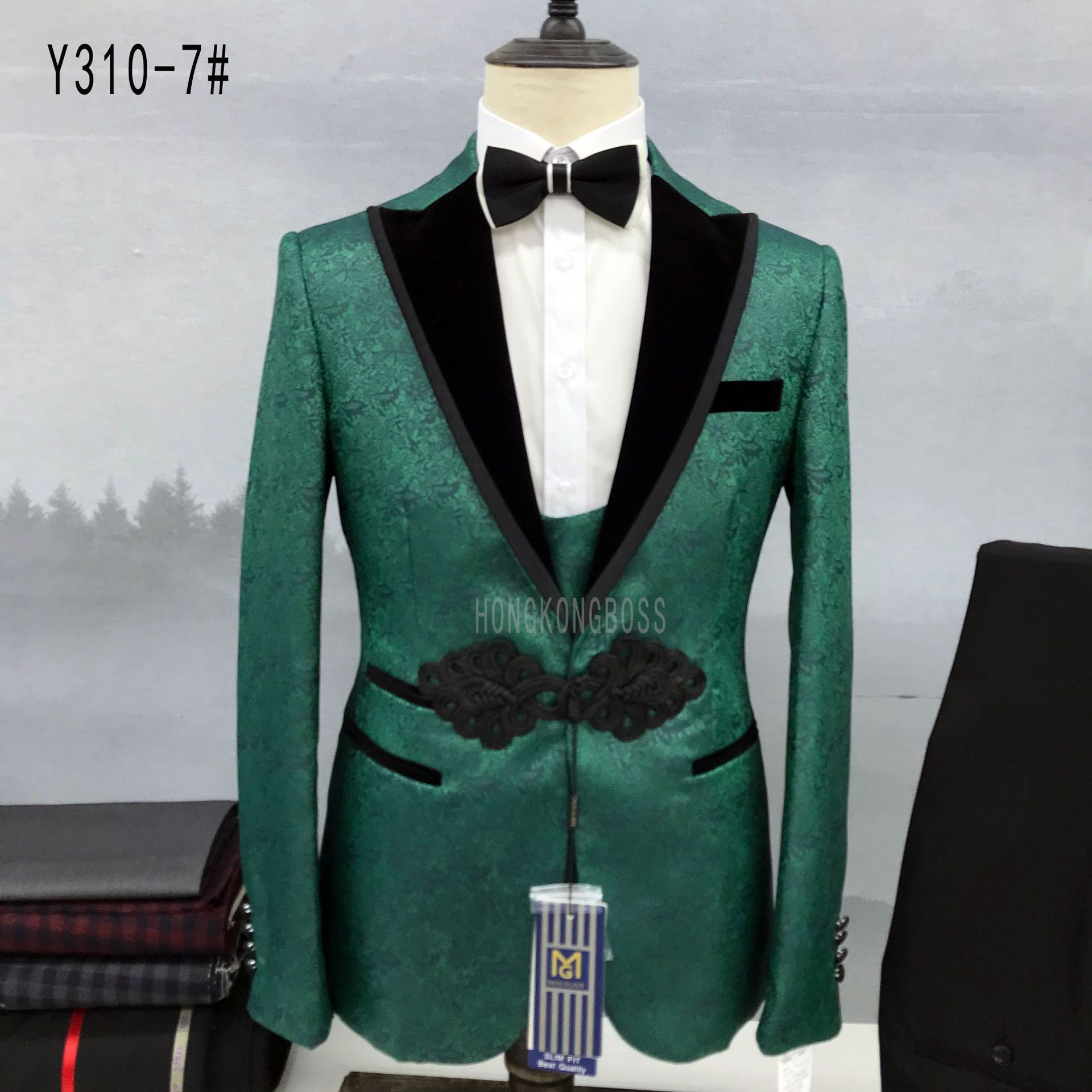 Men's Slim Fit Korean Style Wedding Suit Groom's Business Casual Formal British Style with Chinese Knot Design_viptrois.com