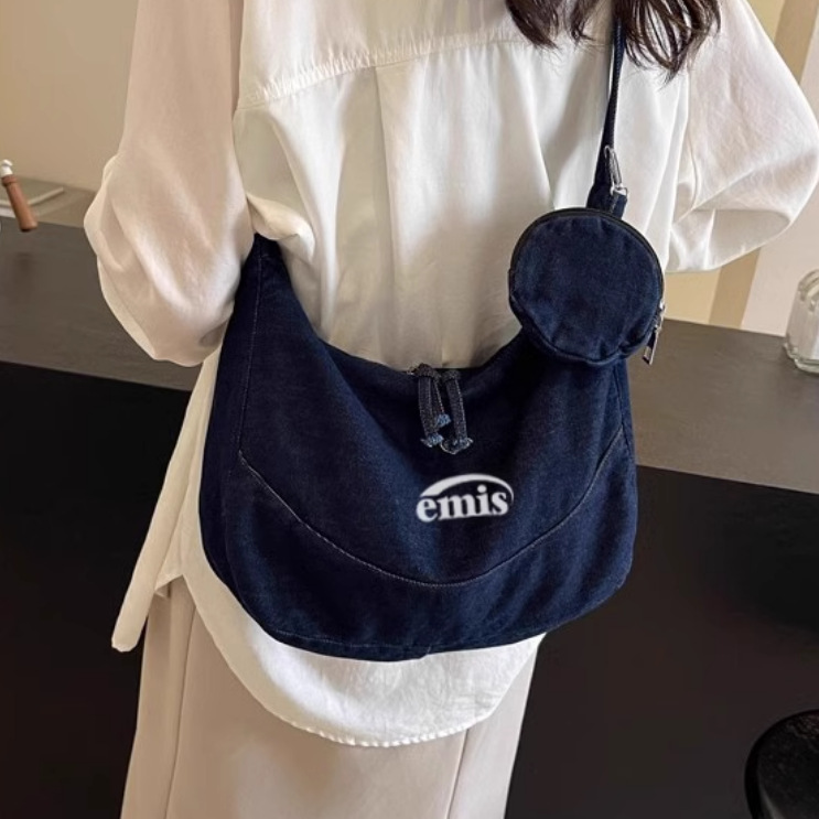 韩国正品代购emis女斜挎包时尚拼接单肩包百搭休闲饺子包牛仔布包