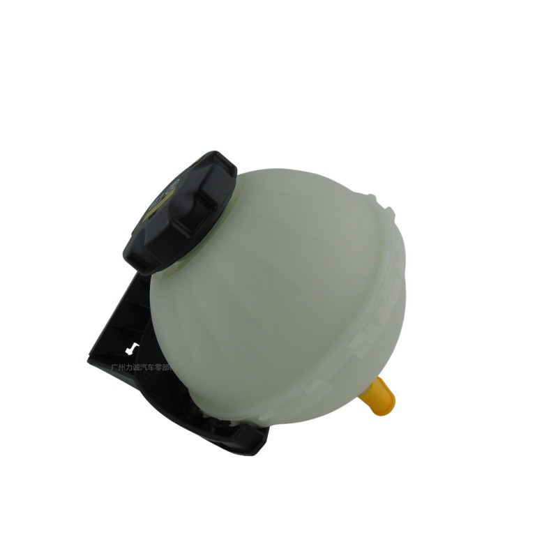 17137609469 Suitable for 2015-2016 Bmw 2 Series F22 F87 Auxiliary Water Tank Coolant Expansion