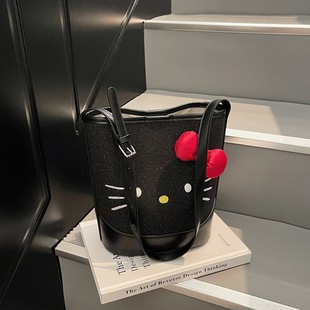 Cute Cat Bucket Bag 2025 Summer New Large Capacity Korean Style Ins Elegant Versatile Armpit Shoulder Bag