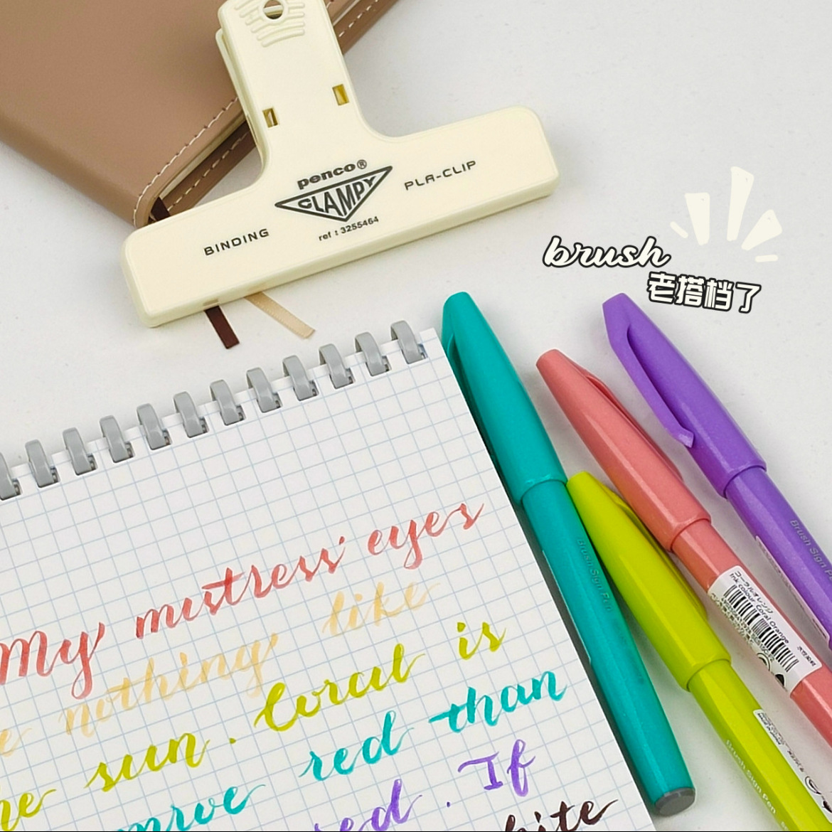 Japón Pentel Pitong Touch Xiuli pen Pincel arte fuente color suave cabeza diario notas escritura tarjeta de felicitación