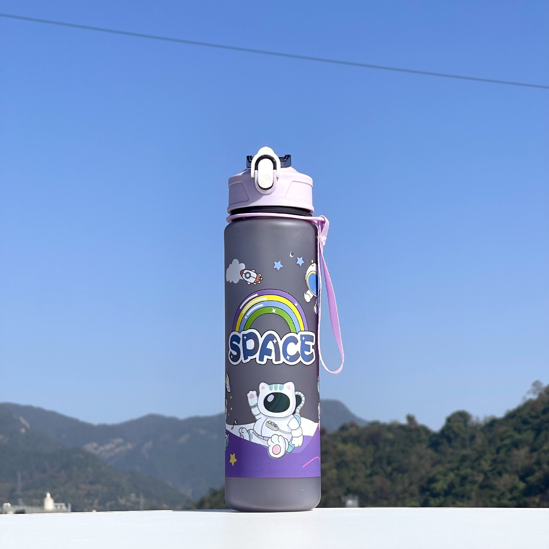 Taza de paja Kapi Barakatong con cierre Taza de mano Taza de plástico para deportes y fitness Taza de agua espacial para hombres y mujeres