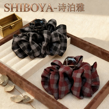 Ԋ����&middot;Ӣ����y���ݰl�ˇ�gץ�A