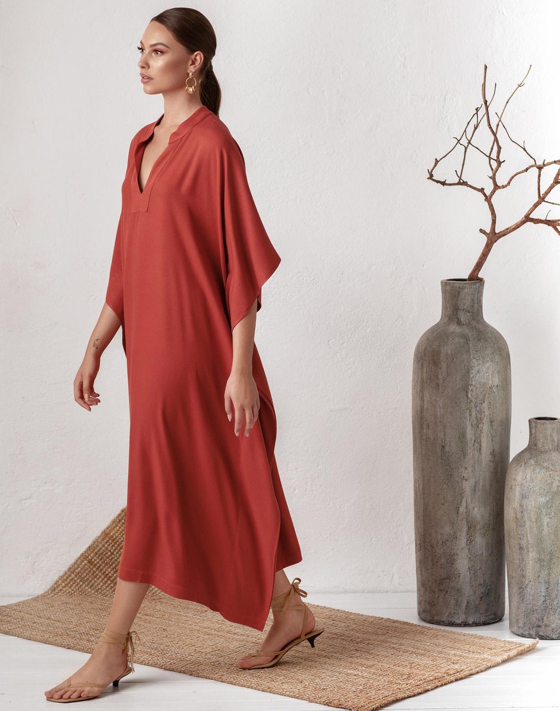 245g Weight Red, Green, Black Color Cover Ups 1