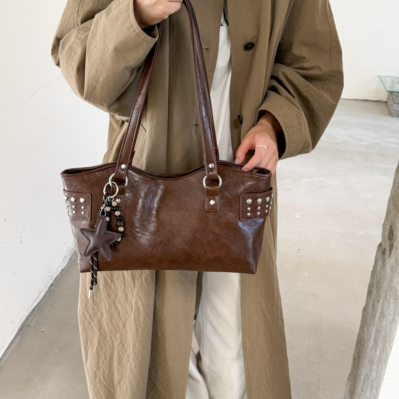 Túi tote nữ công suất lớn thiết kế tối giản phong cách Hàn Quốc, túi đeo vai đi làm — Deer Brown Không có mặt dây chuyền, Màu cà phê Không có mặt dây chuyền, Màu nâu không có mặt dây chuyền, kaki không có mặt dây chuyền chi tiết 23