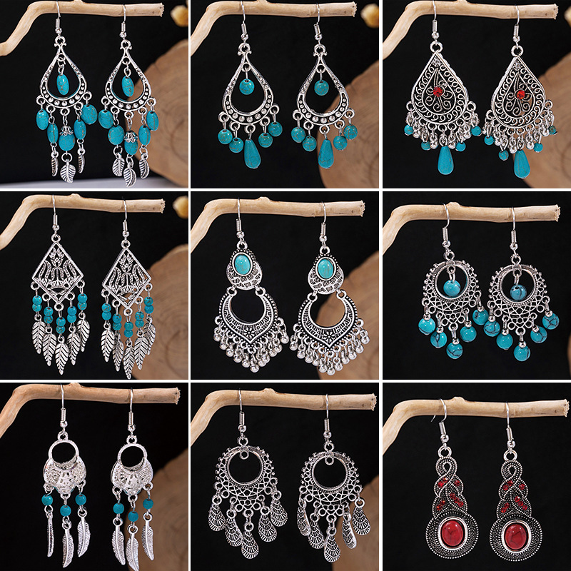 1 Pair Retro Geometric Beaded Plating Chain Alloy Drop Earrings display picture 2