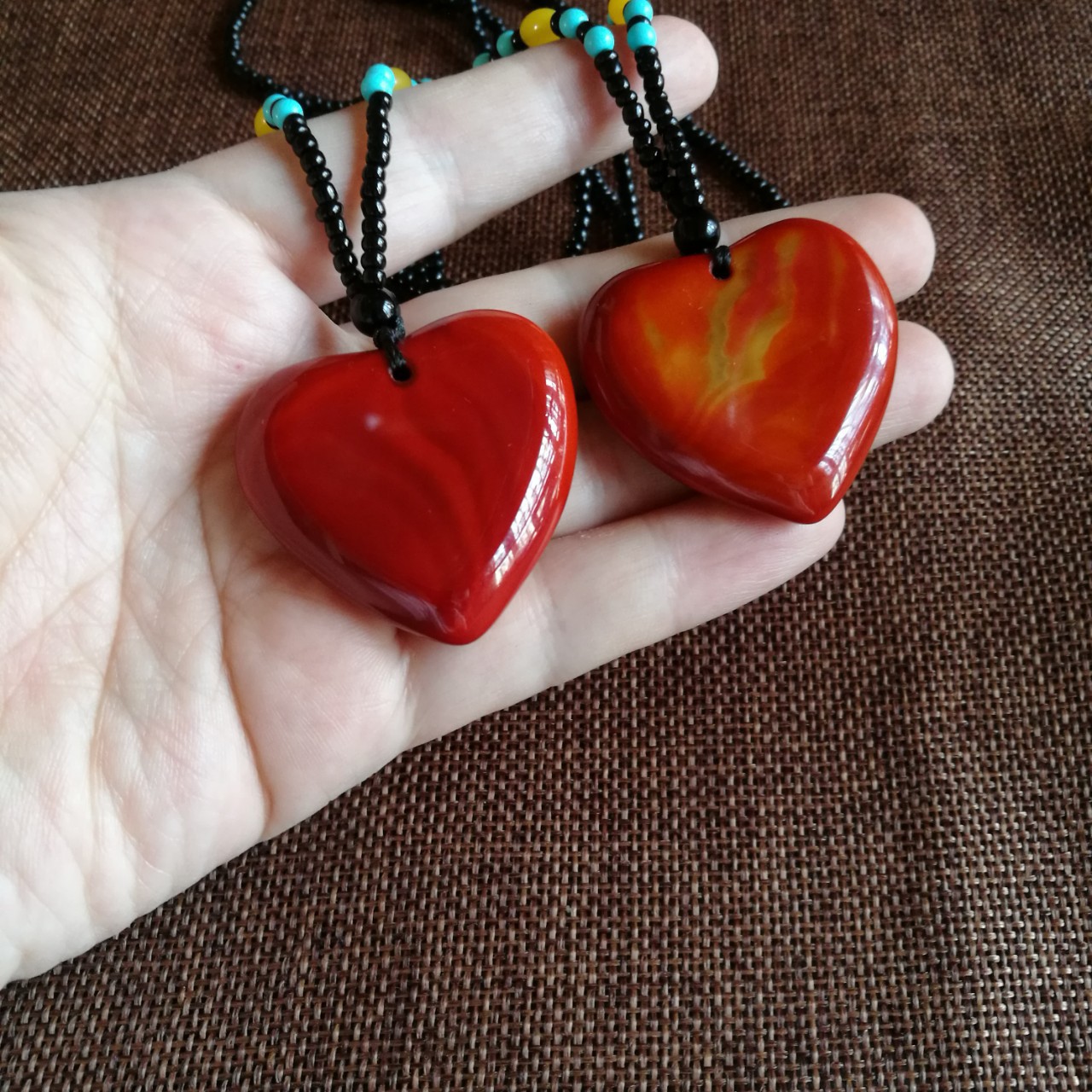 智贝详情图_5新款战国红爱心男女款吊坠红玛瑙爱心女士毛衣链吊