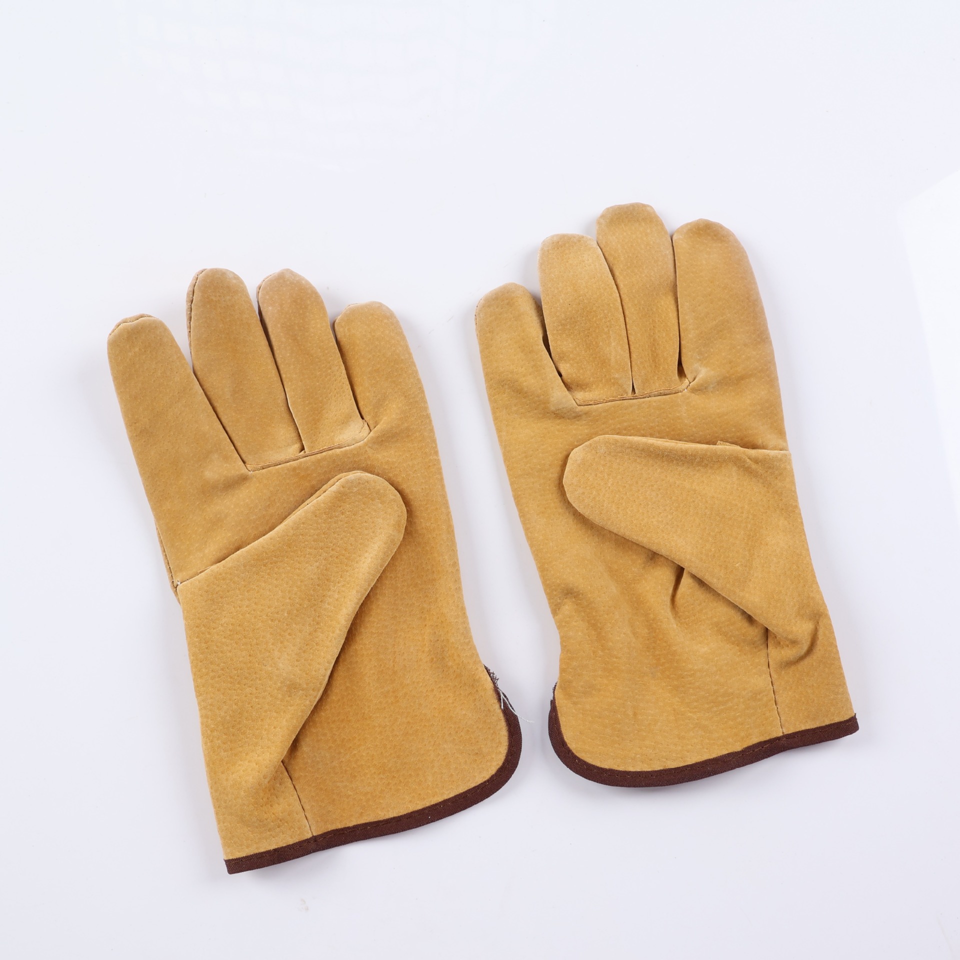 二层牛皮短全皮电焊工手套耐磨防滑金黄司机手套隔热劳保焊接手套