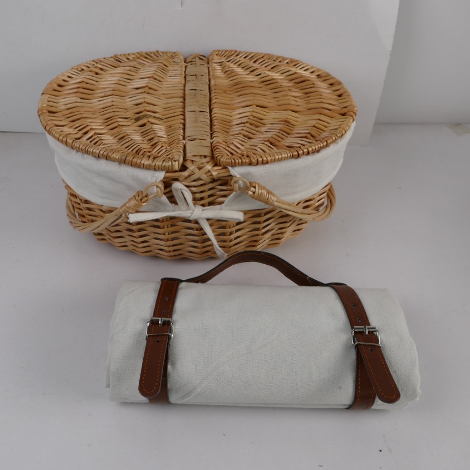 123 Revestimiento blanco + alfombra blanca