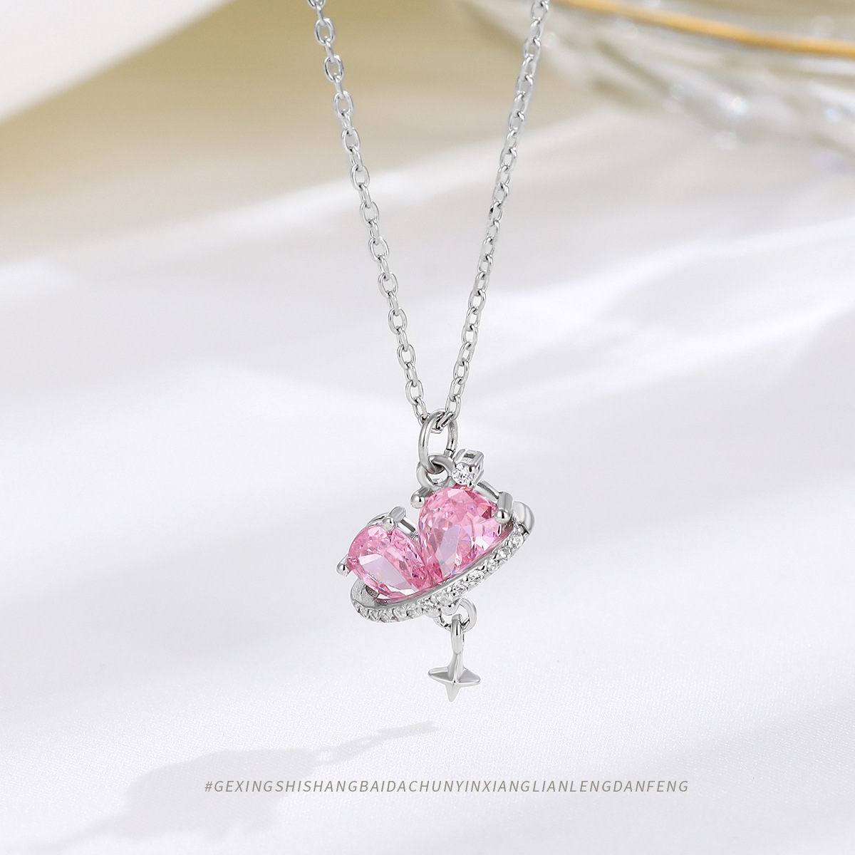 1 Piece 925 Sterling Silver Geometric Heart Shape Bow Knot 925 Sterling Silver Cable Chain Pendant Necklace display picture 3