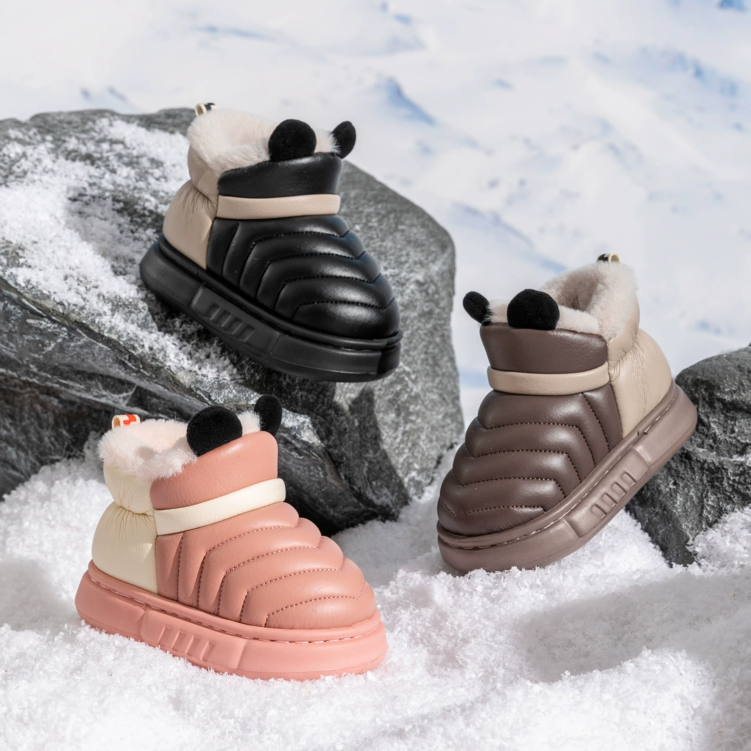 2024 детские снежные сапоги зимние новые хлопчатобумажные туфли для мальчиков плюс бархат утолщение для девочек нескользкие теплые большие хлопковые туфли