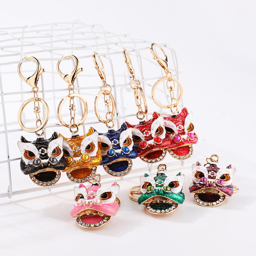 New lion awakening keychain unicorn diamond Chinese style little lion bag pendant Foshan lion dance creative small gift
