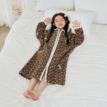26秋冬新款儿童雪粒绒睡袍新款睡袍亲子连帽浴衣浴袍保暖